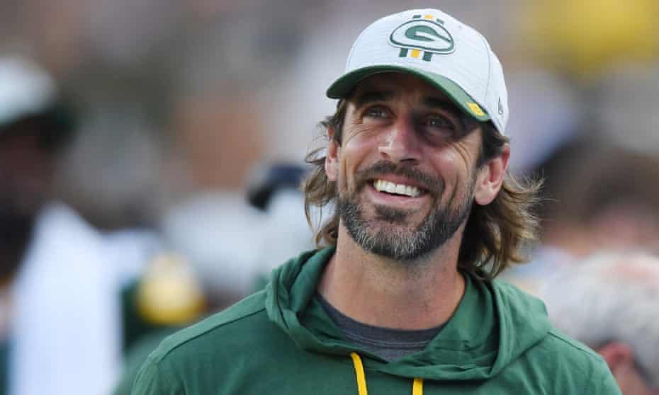 Aaron Rodgers says no to vaccine, invites wrath from celebrities